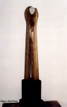 Idole. Noyer du Dauphin - galet de l'Isre, hauteur socle compris 195cm